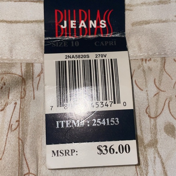 NWT Bill Blass Floral Print Capris. Size 10. Cotton/Lycra Blend. Cream/Brown. - Picture 3 of 13